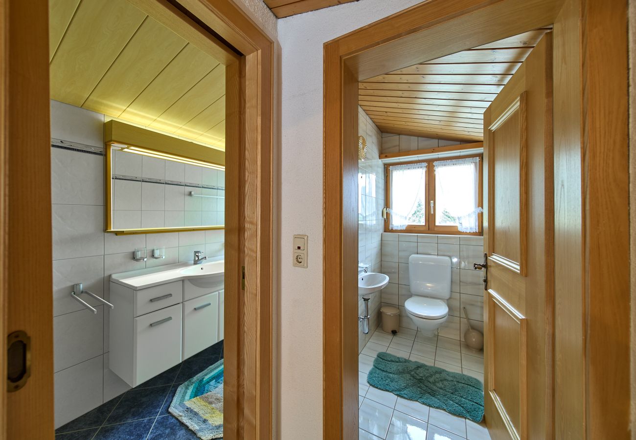 Apartment in St. Gallenkirch - Panorama Apartment Erika with 3 Bedrooms and Balcony | 4905