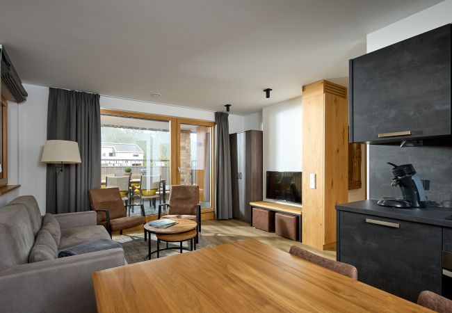 Ferienwohnung in Gargellen - Zwei-Schlafzimmer-Apartment mit zwei Doppelbetten und einem Etagenbett  Ferienwohnung in Gargellen - Zwei-Schlafzimmer-Apartment mit zwei Doppelbetten und einem Etagenbett