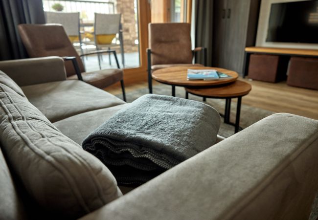 Ferienwohnung in Gargellen - Zwei-Schlafzimmer-Apartment mit zwei Doppelbetten und einem Etagenbett  Ferienwohnung in Gargellen - Zwei-Schlafzimmer-Apartment mit zwei Doppelbetten und einem Etagenbett