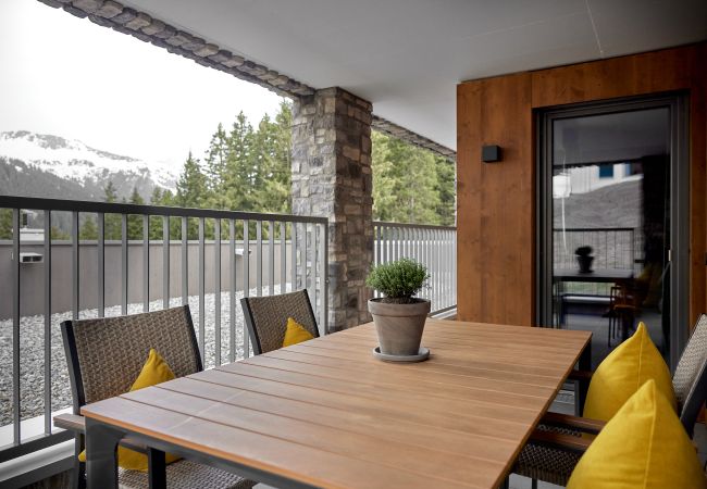 Ferienwohnung in Gargellen - Zwei-Schlafzimmer-Apartment mit zwei Doppelbetten und einem Etagenbett  Ferienwohnung in Gargellen - Zwei-Schlafzimmer-Apartment mit zwei Doppelbetten und einem Etagenbett