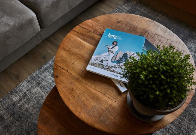 Ferienwohnung in Gargellen - Großzügiges Zwei-Schlafzimmer Apartment mit Sauna  Ferienwohnung in Gargellen - Großzügiges Zwei-Schlafzimmer Apartment mit Sauna