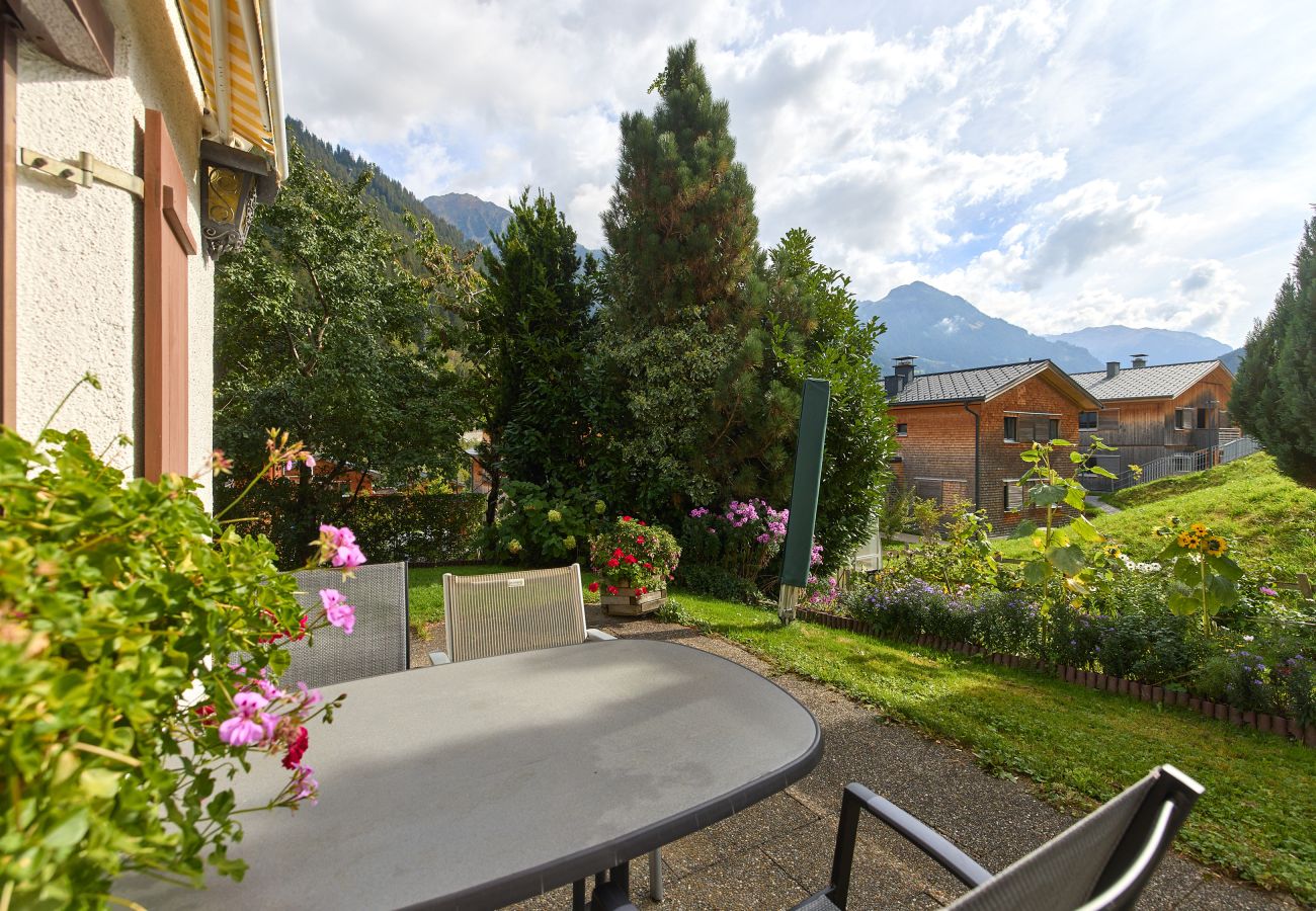 Ferienwohnung in St. Gallenkirch - Gargenappartment mit 2 Schlafzimmer und Terrasse