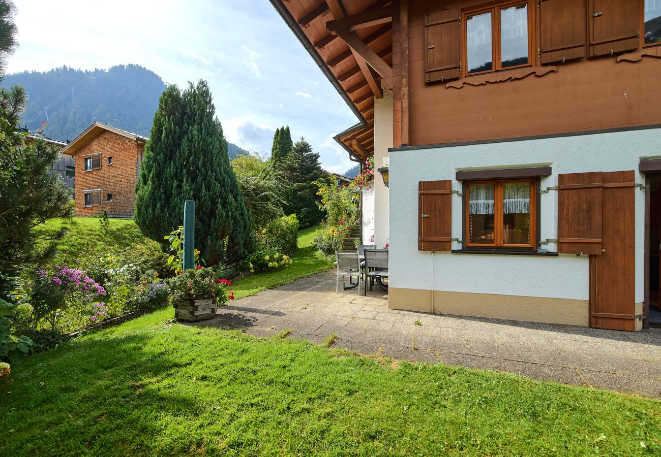 Ferienwohnung in St. Gallenkirch - Gargenappartment mit 2 Schlafzimmer und Terrasse